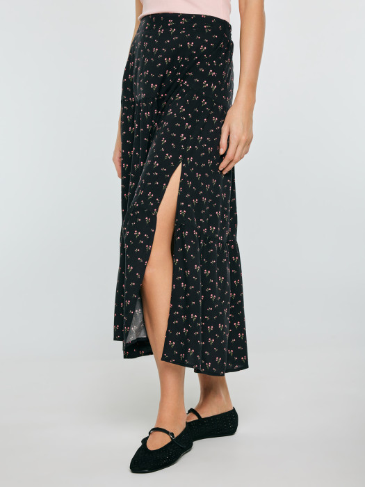 Dámska sukňa VENDI 906